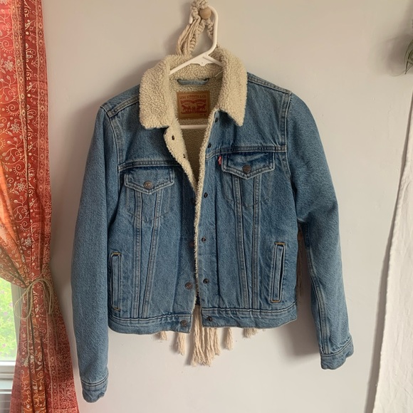 Levi's Other - Levi’s Sherpa Jean jacket